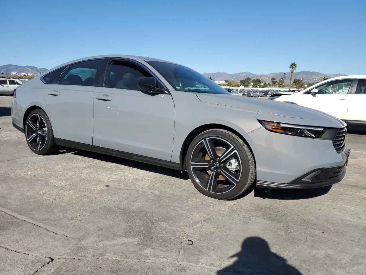 2025 HONDA ACCORD HYBRID SPORT photo 4