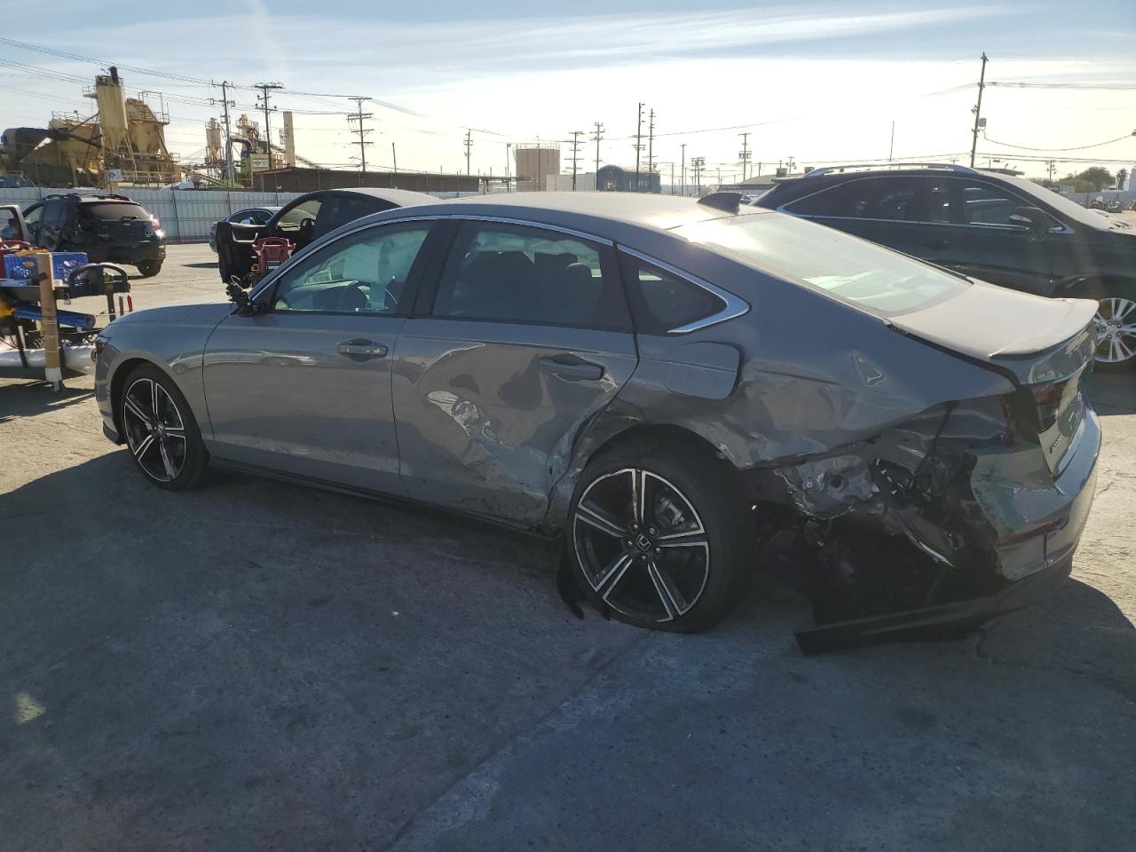 2025 HONDA ACCORD HYBRID SPORT photo 2