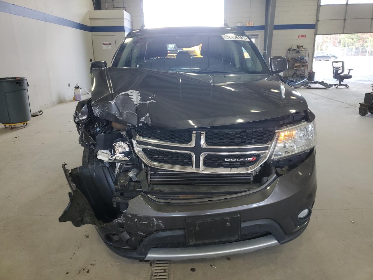2015 DODGE JOURNEY SXT photo 5