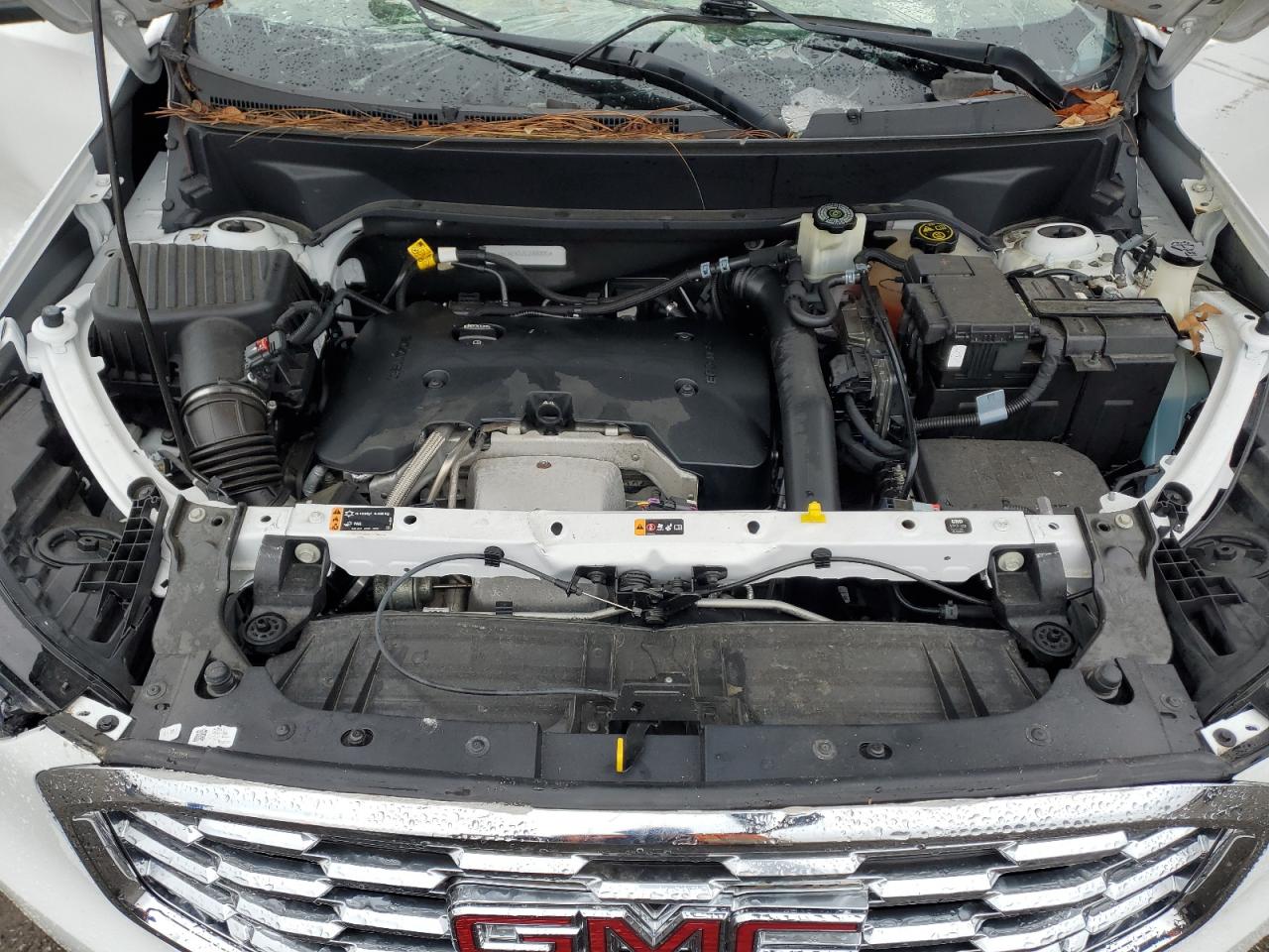 2018 GMC TERRAIN DENALI photo 23