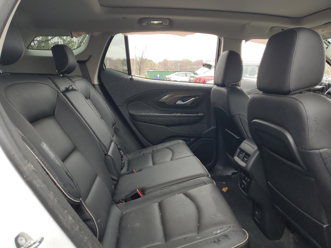 2018 GMC TERRAIN DENALI photo 21