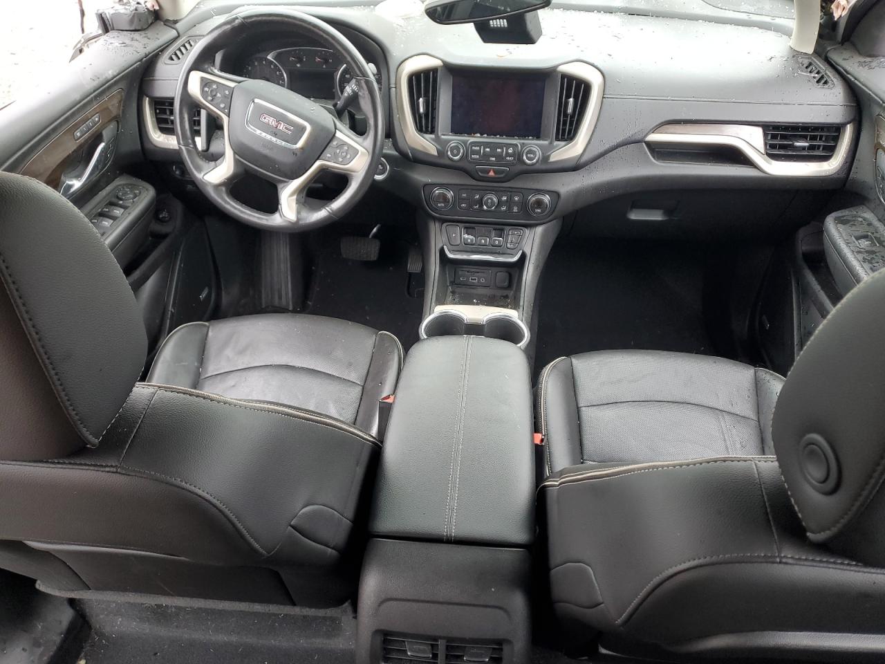 2018 GMC TERRAIN DENALI photo 15