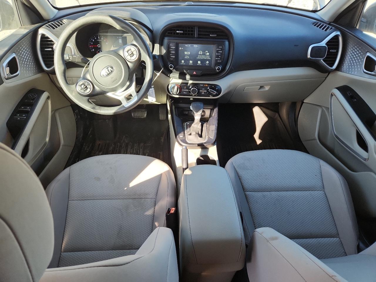 2021 KIA SOUL LX photo 15
