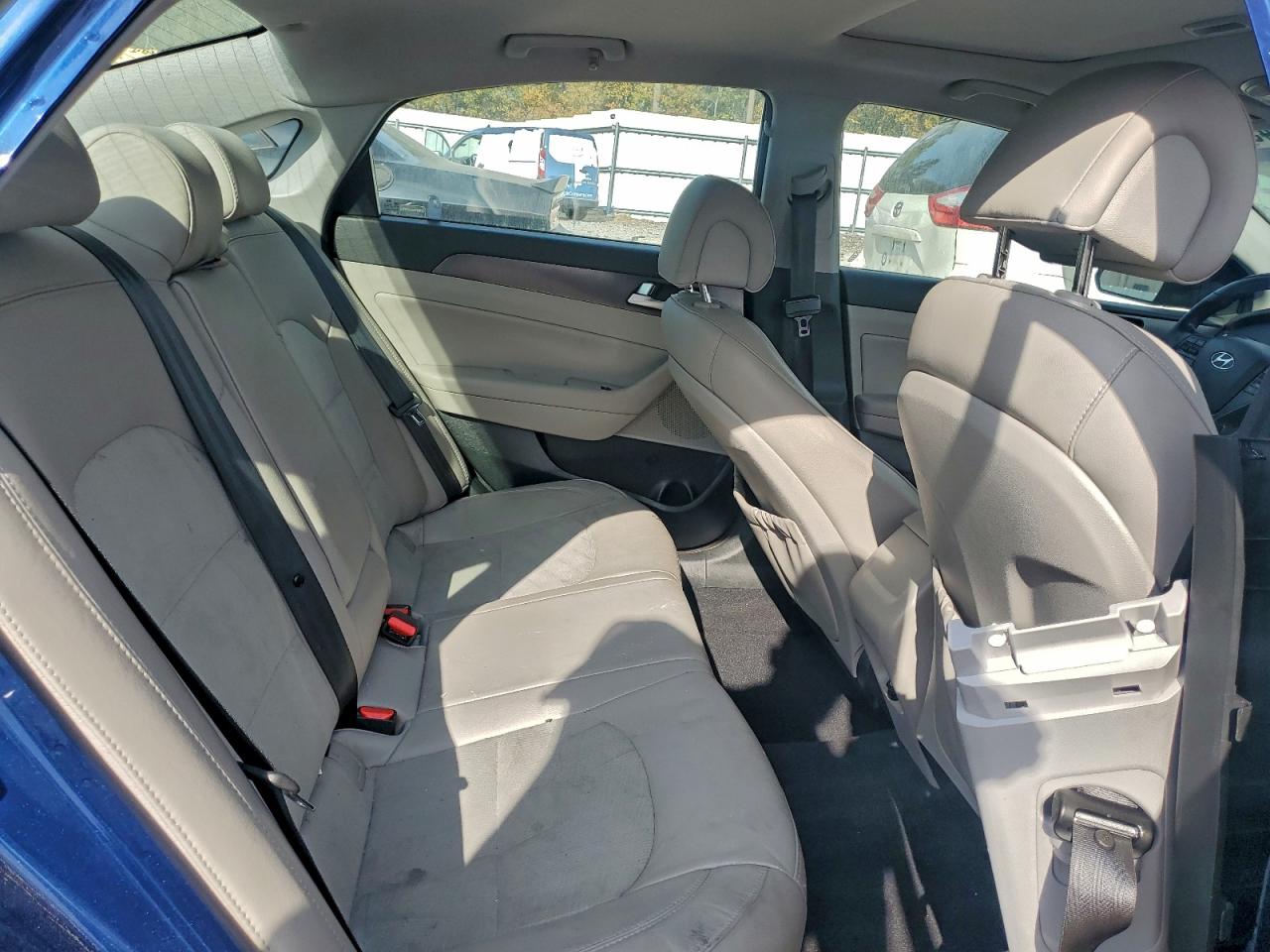 2017 HYUNDAI SONATA SPORT photo 19