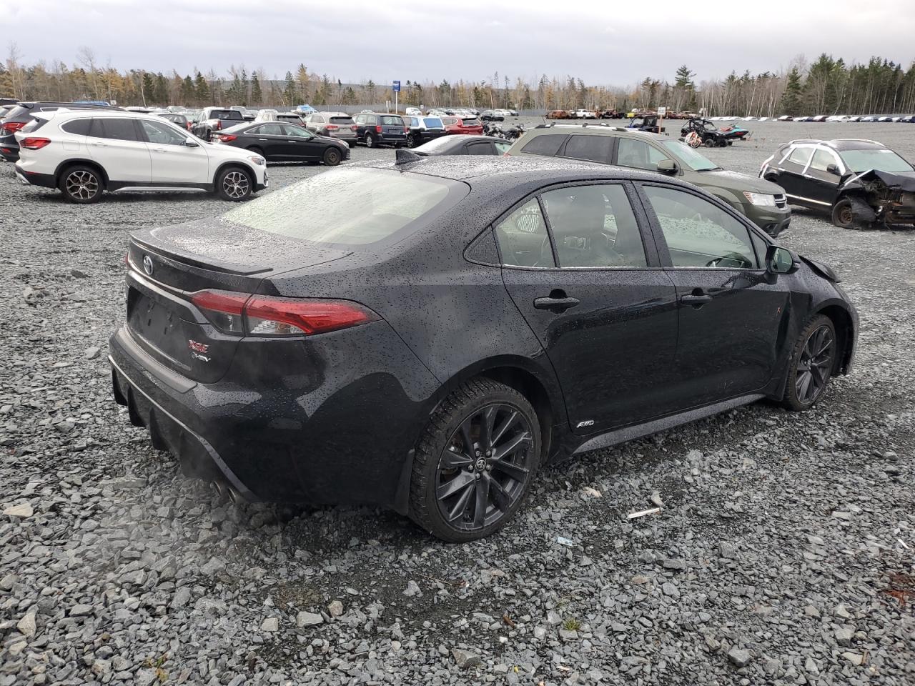2025 TOYOTA COROLLA LE photo 3