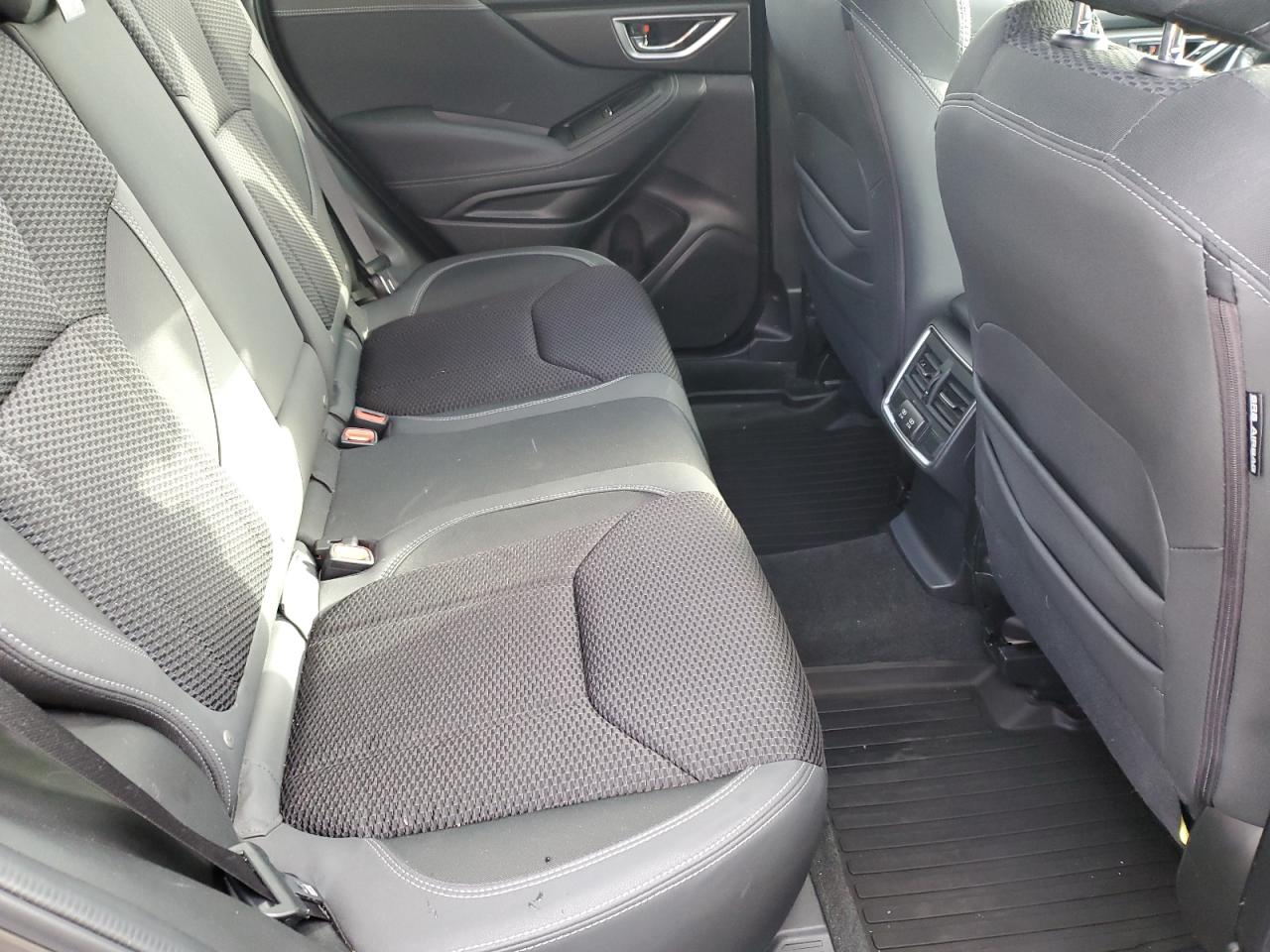 2019 SUBARU FORESTER PREMIUM photo 31