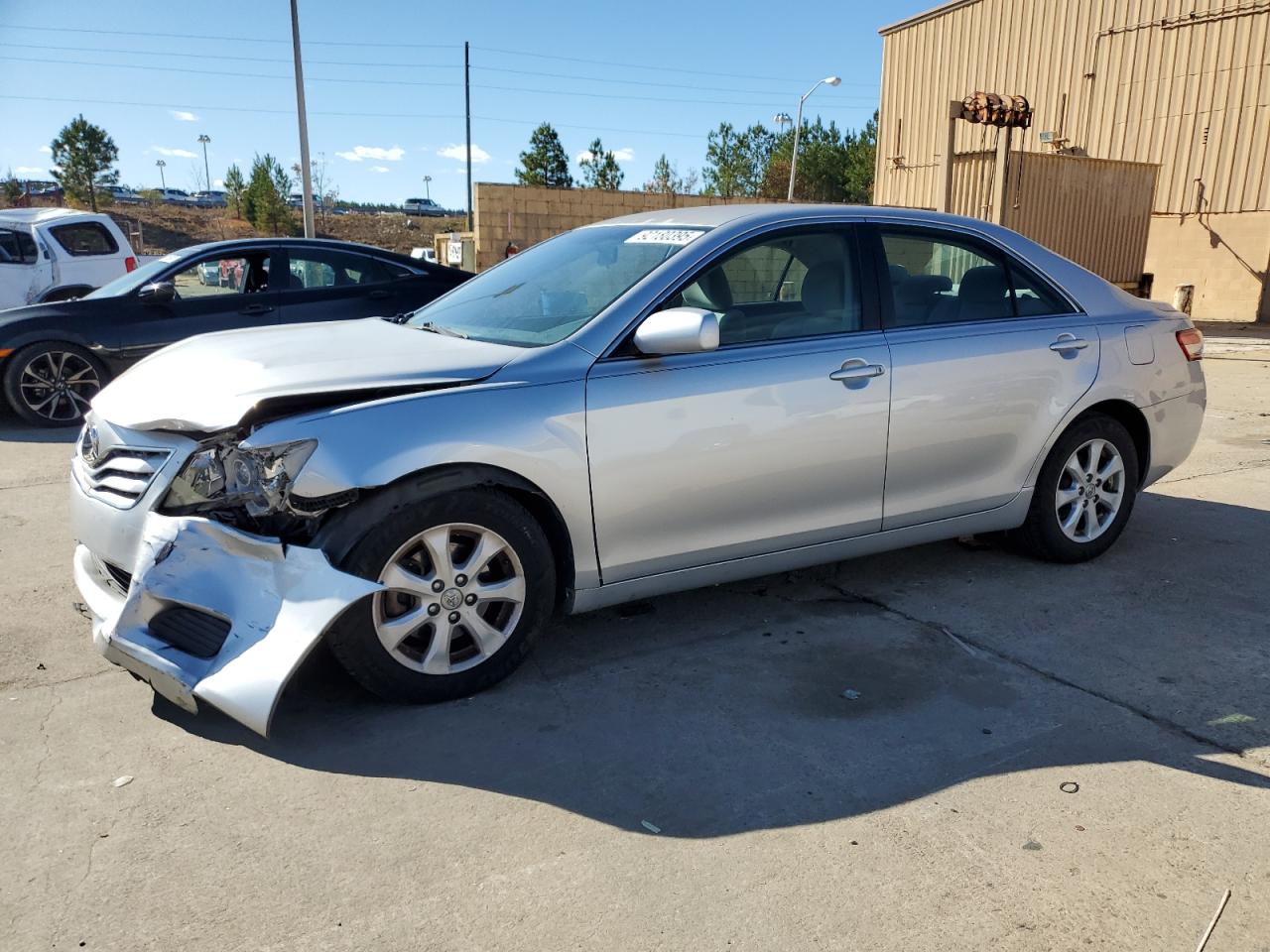 2011 TOYOTA CAMRY