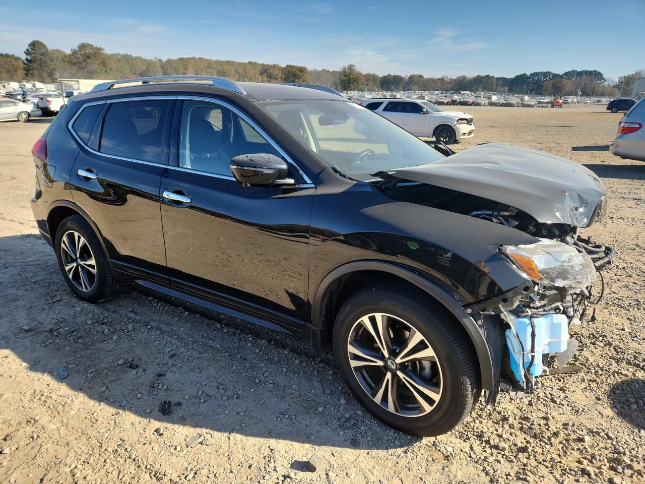 2019 NISSAN ROGUE S photo 4