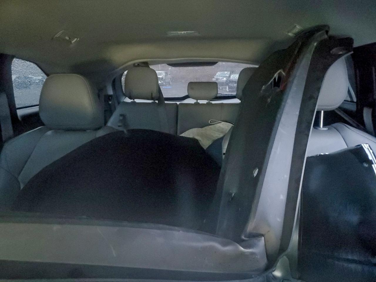 2025 TOYOTA SIENNA XLE photo 10