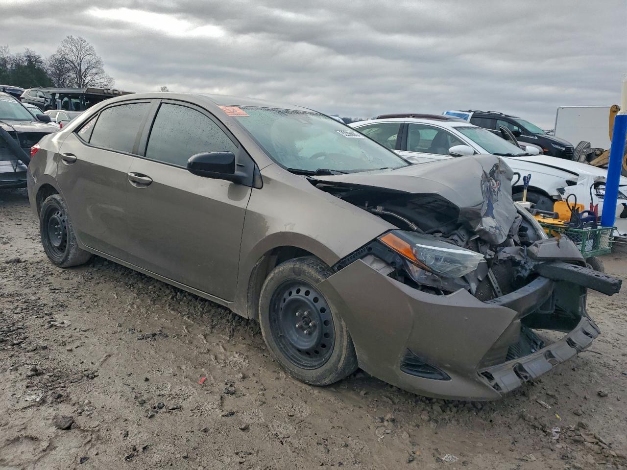 2019 TOYOTA COROLLA LE photo 10