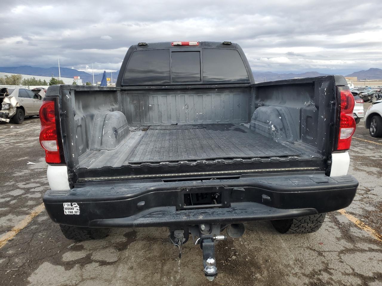 2005 CHEVROLET SILVERADO C2500 HEAVY DUTY photo 6