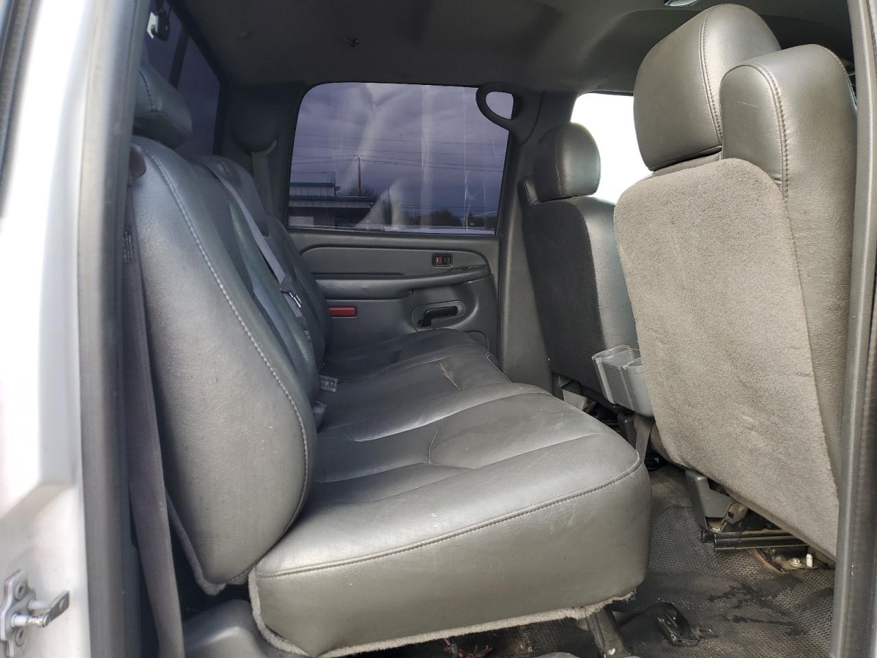 2005 CHEVROLET SILVERADO C2500 HEAVY DUTY photo 10