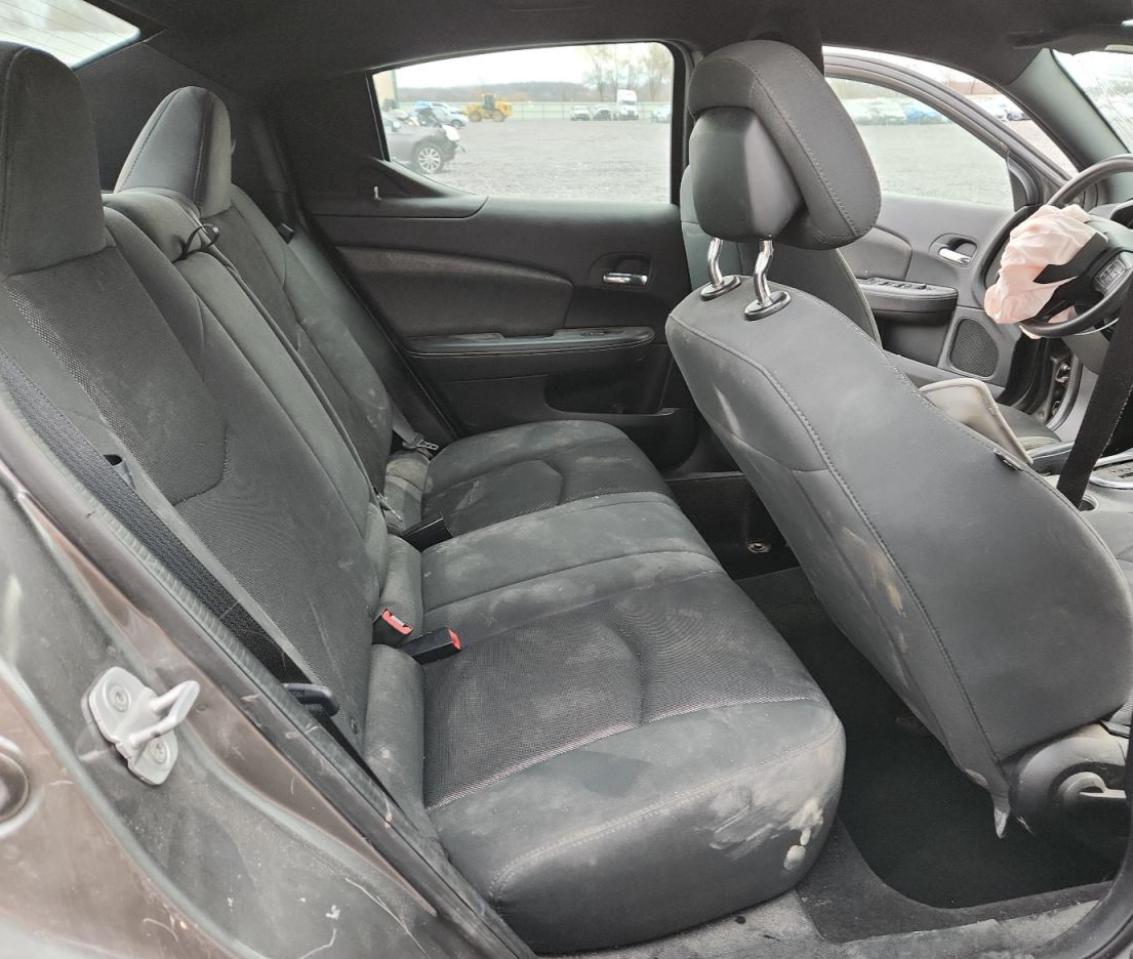 2012 DODGE AVENGER SE photo 10