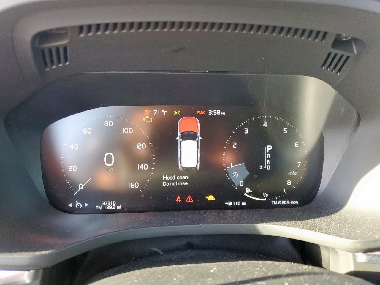 2021 VOLVO XC60 T5 MOMENTUM photo 9