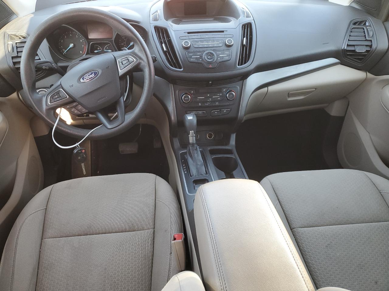 2017 FORD ESCAPE SE photo 15