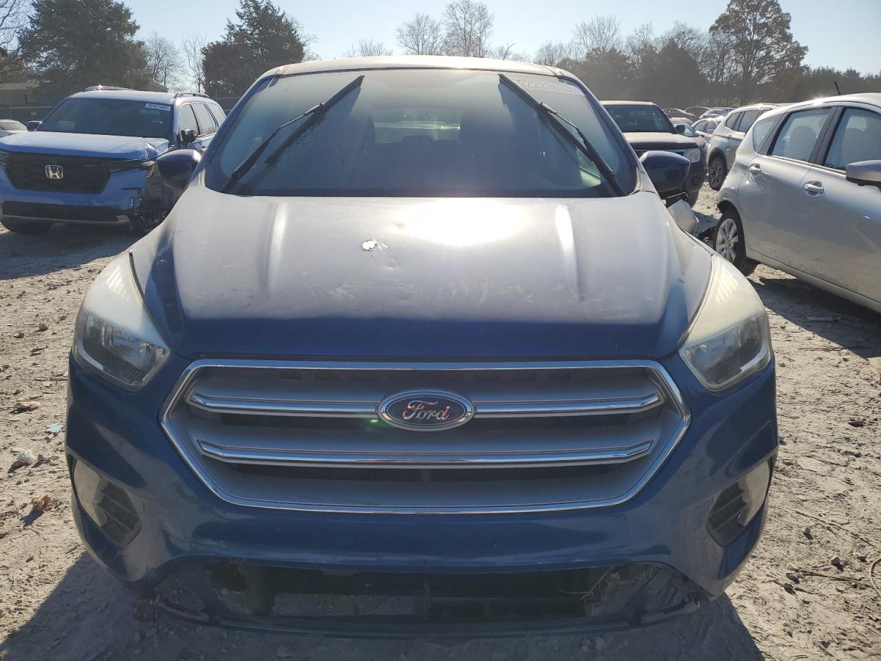 2017 FORD ESCAPE SE photo 9