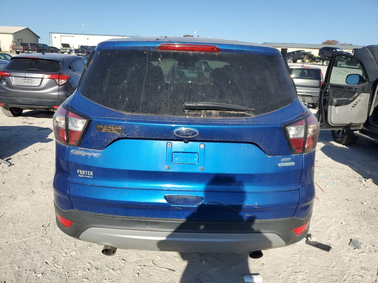 2017 FORD ESCAPE SE photo 11