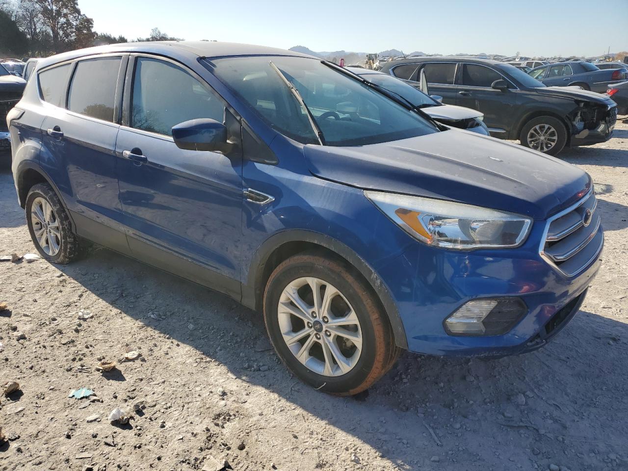 2017 FORD ESCAPE SE photo 7