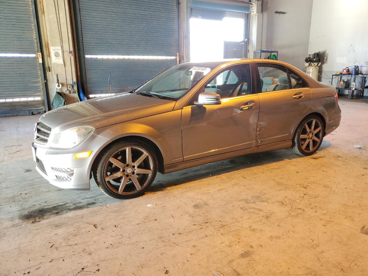 2014 MERCEDES-BENZ C