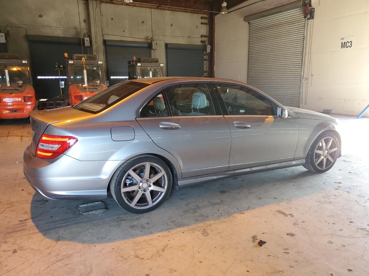 2014 MERCEDES-BENZ C 250 photo 5
