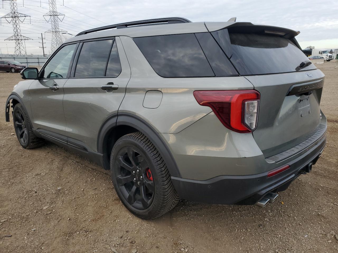 2020 FORD EXPLORER ST photo 2
