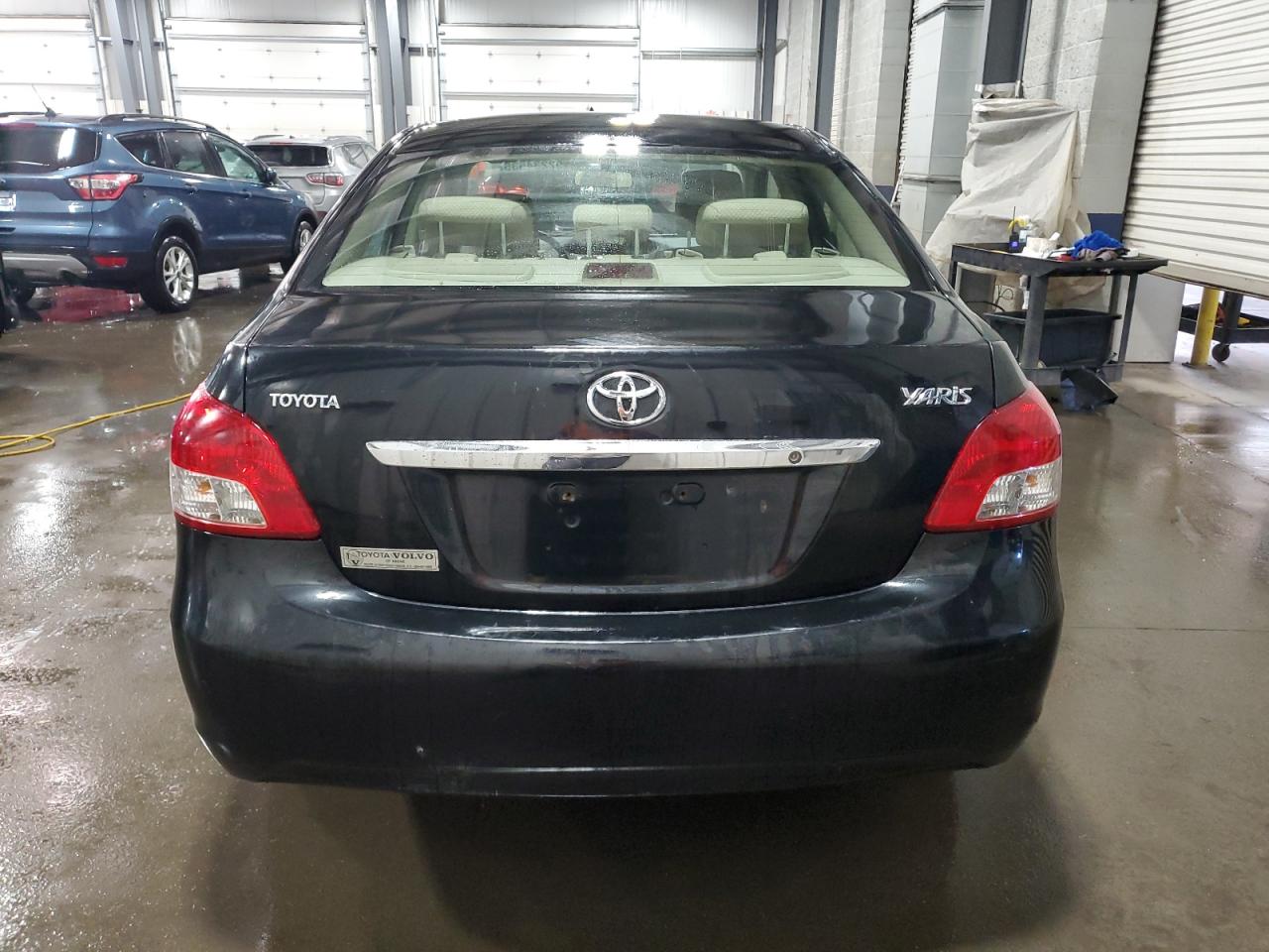 2008 TOYOTA YARIS BASE photo 11