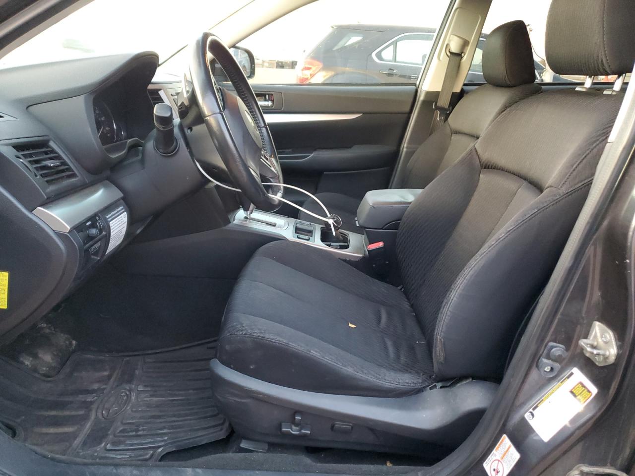2012 SUBARU OUTBACK 2.5I PREMIUM photo 7