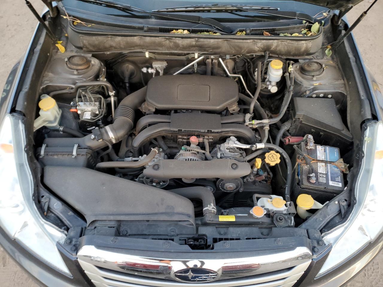 2012 SUBARU OUTBACK 2.5I PREMIUM photo 12