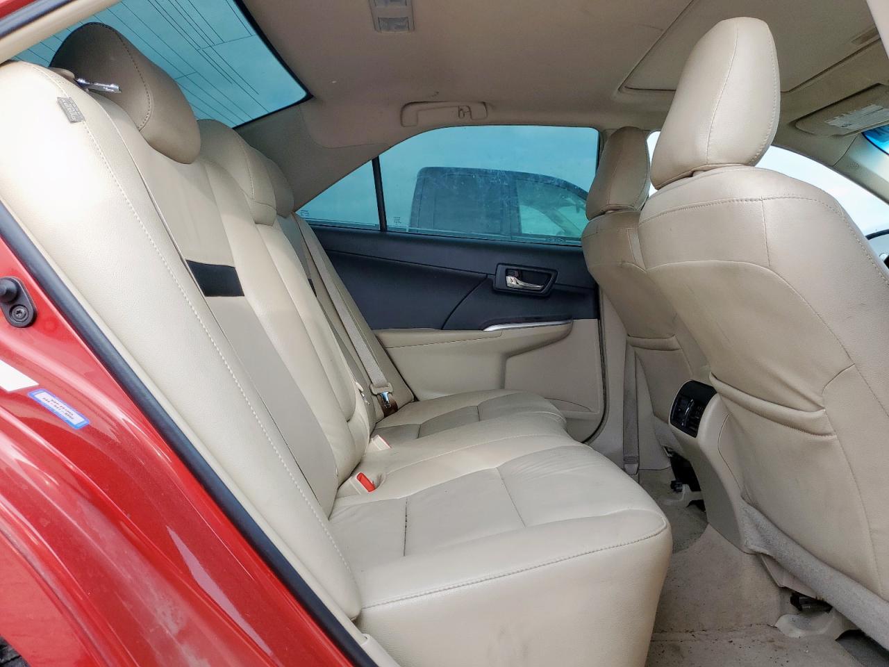 2013 TOYOTA CAMRY L photo 10