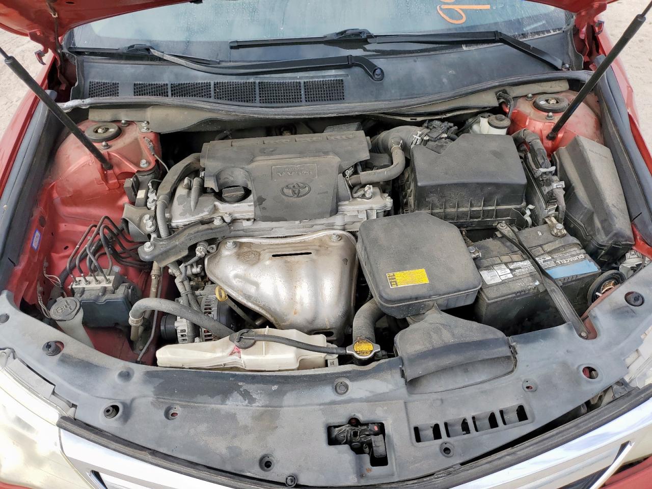 2013 TOYOTA CAMRY L photo 11