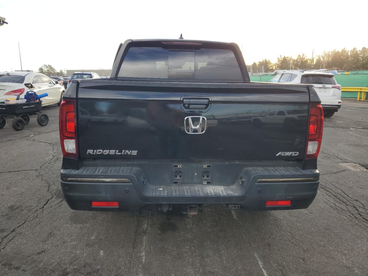 2019 HONDA RIDGELINE BLACK EDITION photo 6