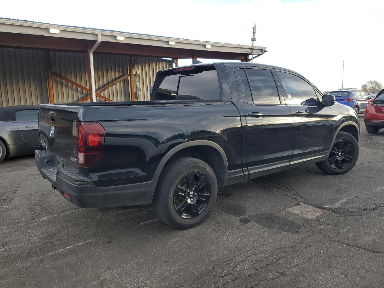 2019 HONDA RIDGELINE BLACK EDITION photo 3