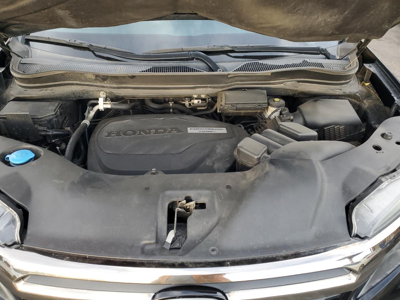 2019 HONDA RIDGELINE BLACK EDITION photo 11