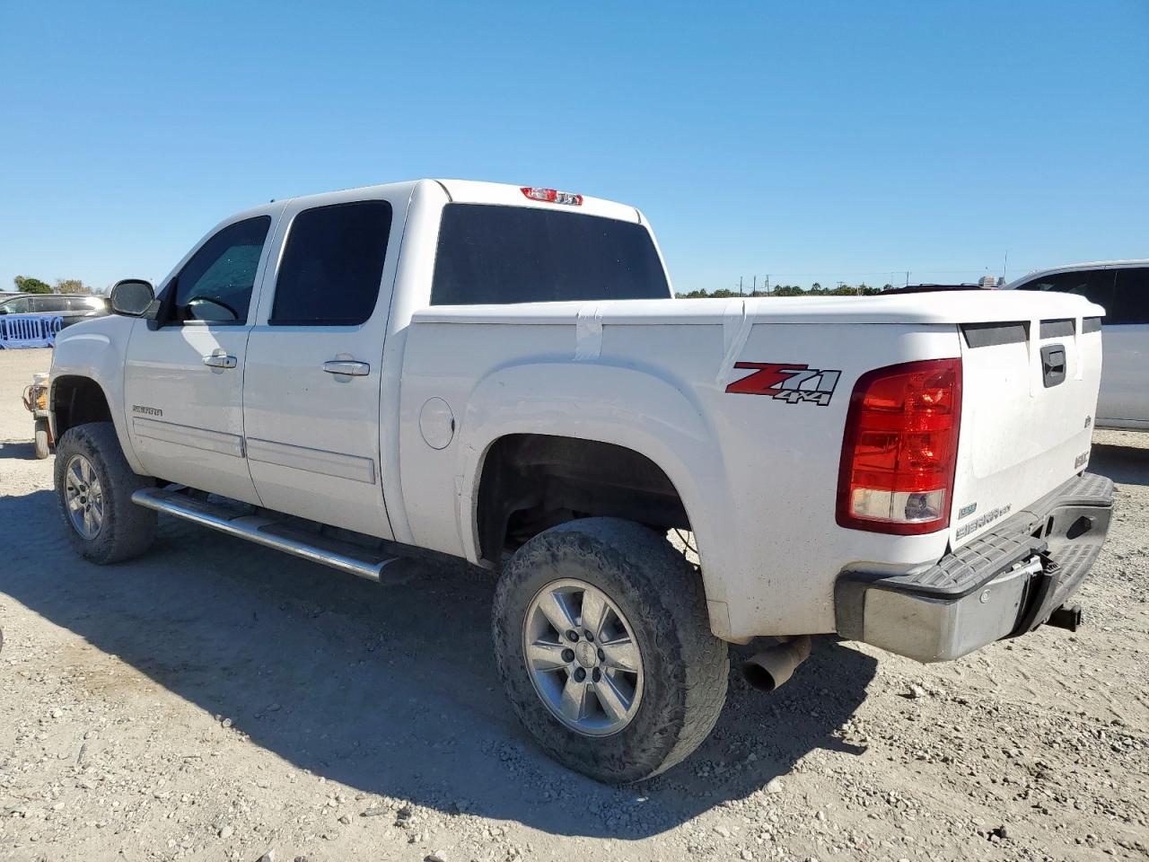 2011 GMC SIERRA K1500 SLT photo 4