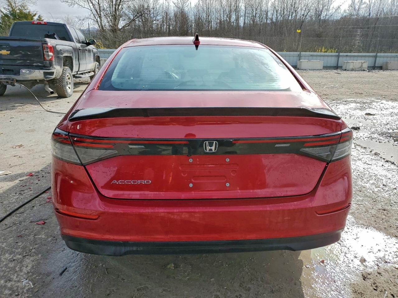 2025 HONDA ACCORD LX photo 6