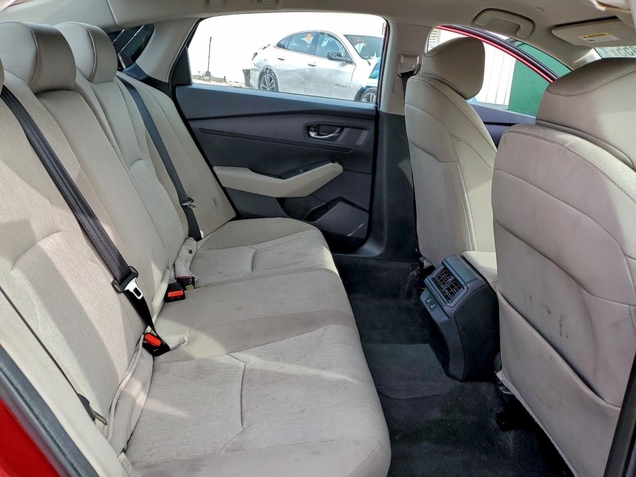 2025 HONDA ACCORD LX photo 10