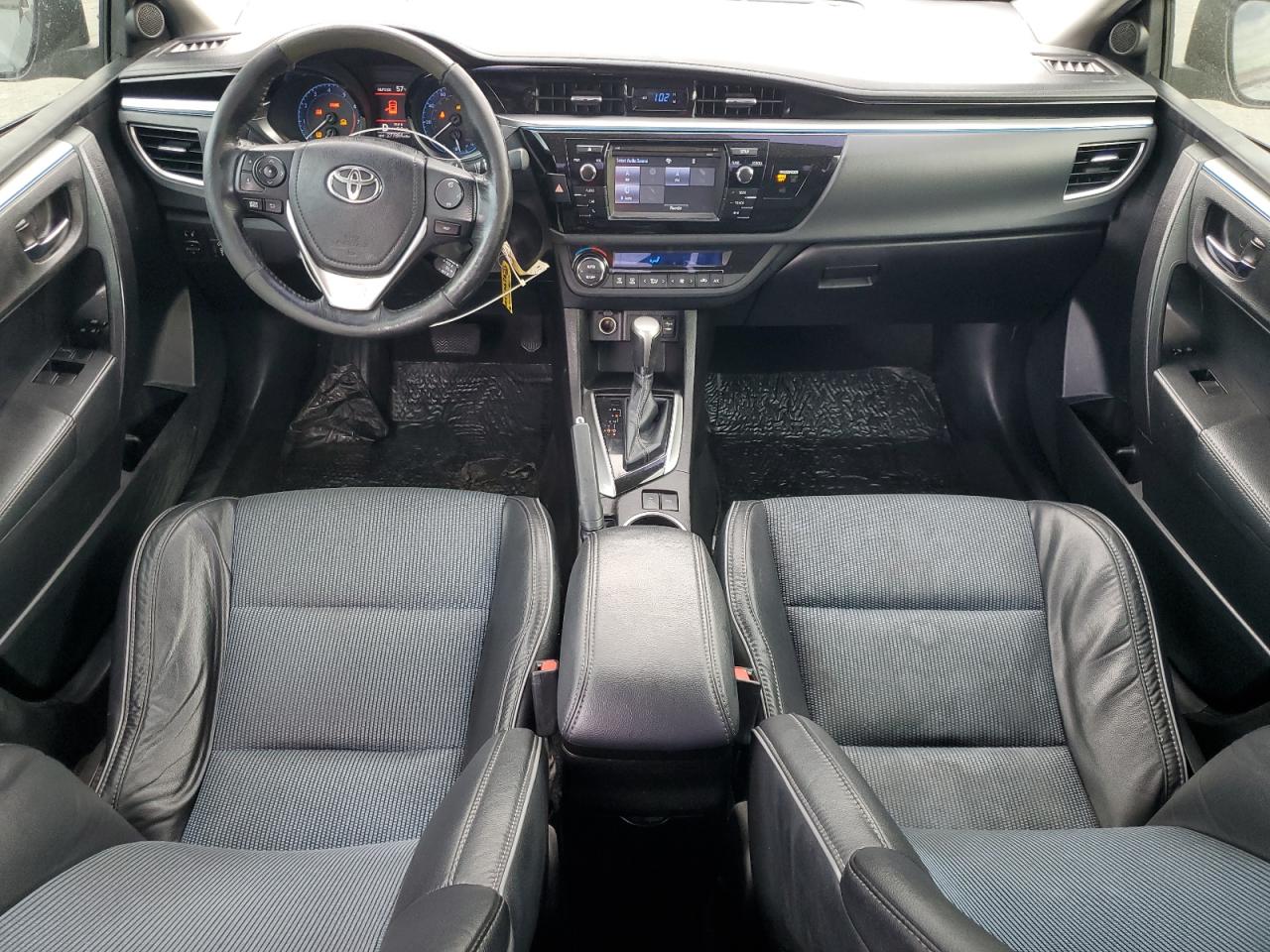 2016 TOYOTA COROLLA L photo 22