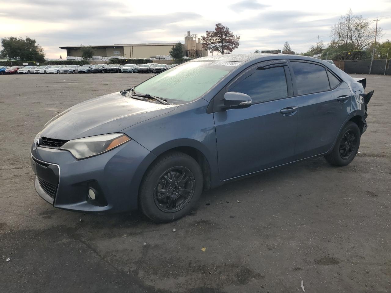 2016 TOYOTA COROLLA
