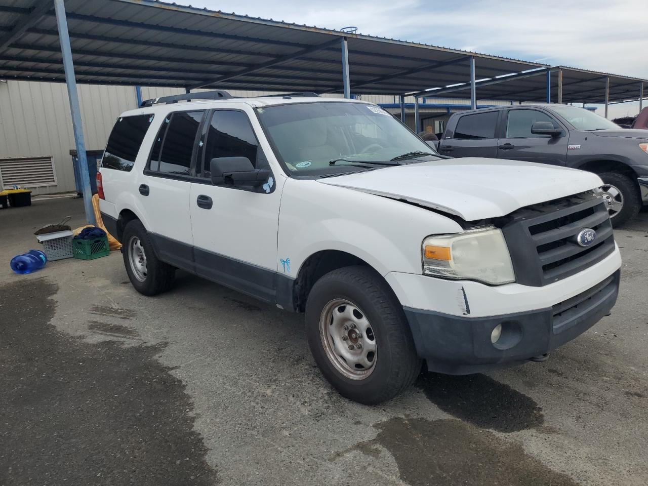 2013 FORD EXPEDITION photo 4