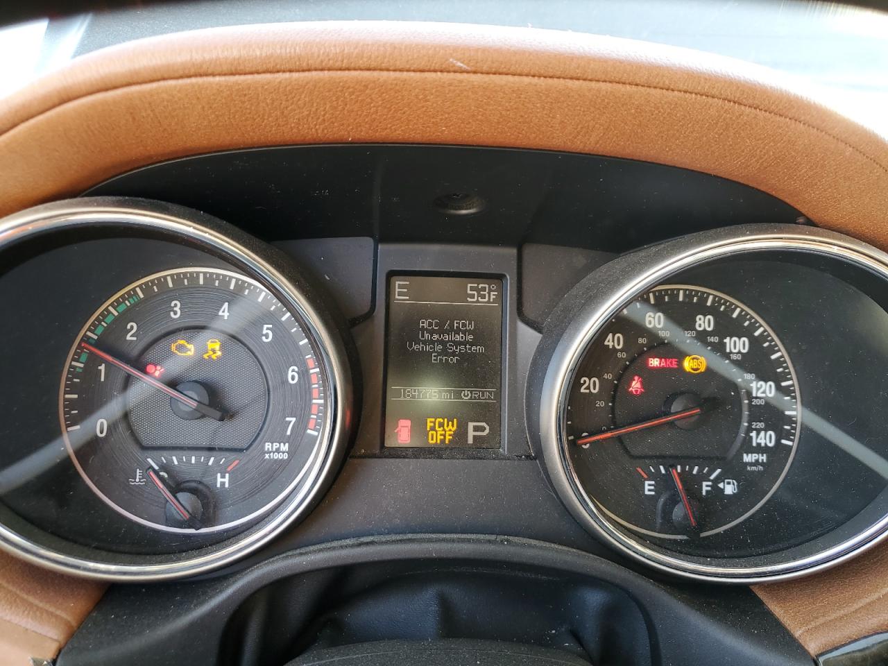 2011 JEEP GRAND CHEROKEE OVERLAND photo 25