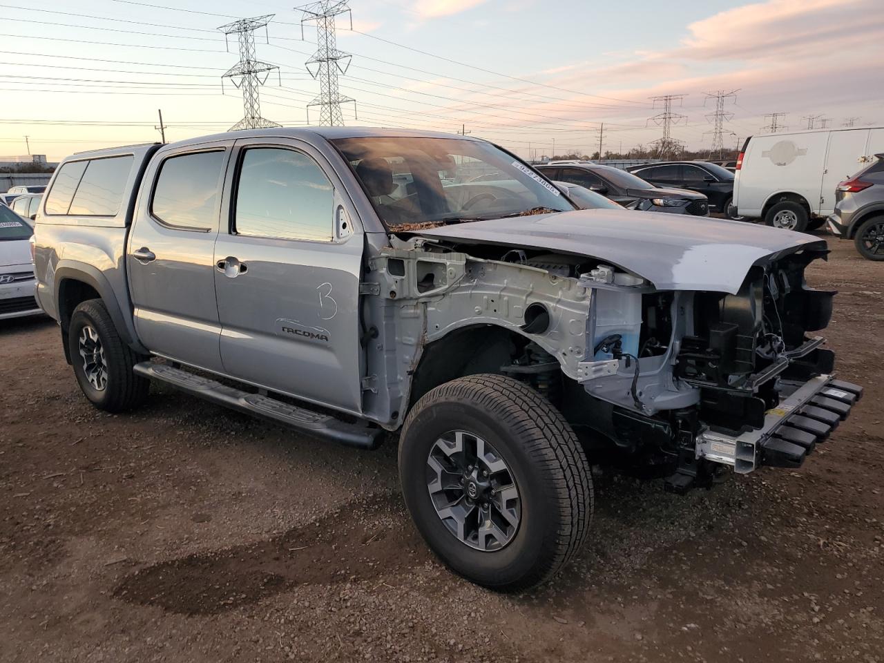2021 TOYOTA TACOMA DOUBLE CAB photo 4