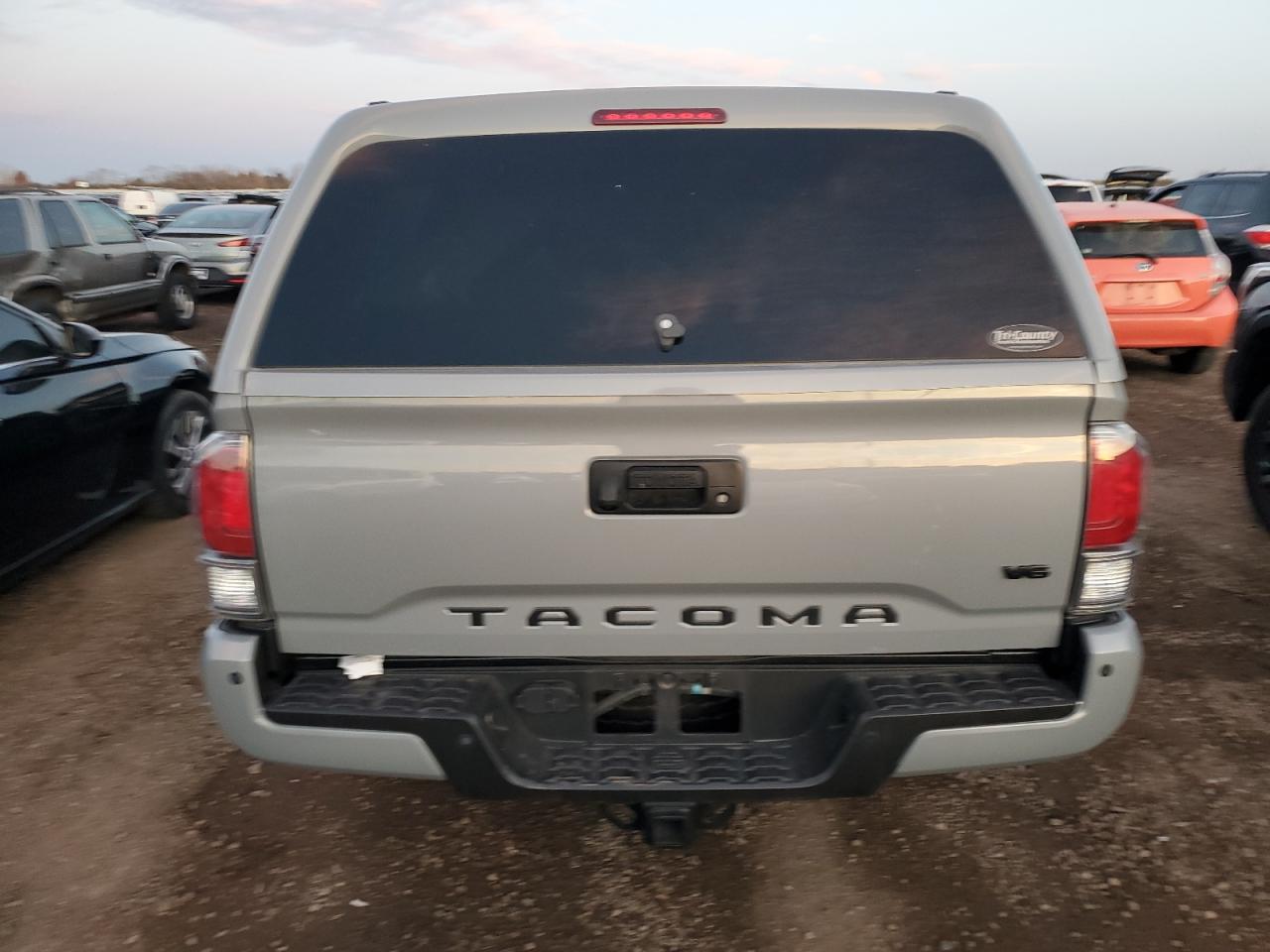 2021 TOYOTA TACOMA DOUBLE CAB photo 6