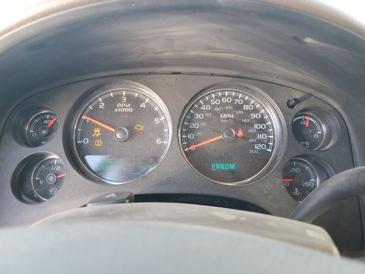 2010 CHEVROLET SUBURBAN K1500 LT photo 9