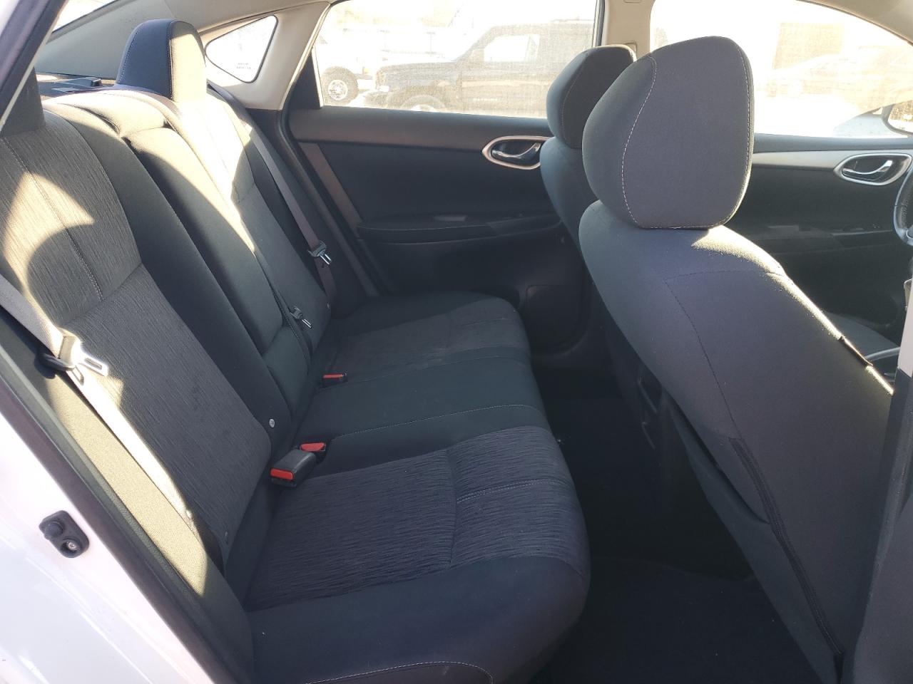 2015 NISSAN SENTRA S photo 10