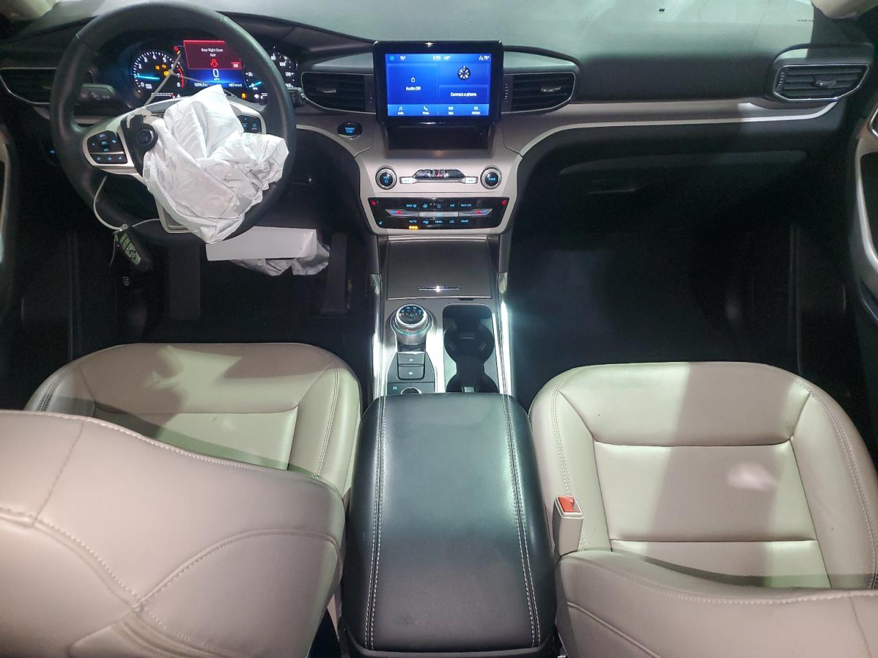 2023 FORD EXPLORER XLT photo 8