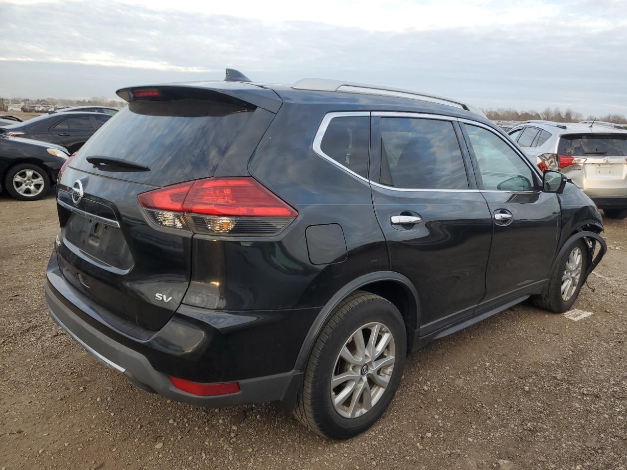 2017 NISSAN ROGUE S photo 5