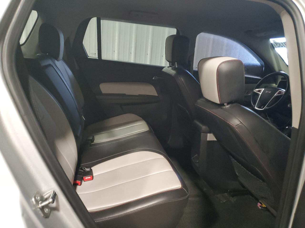 2017 GMC TERRAIN SLT photo 21