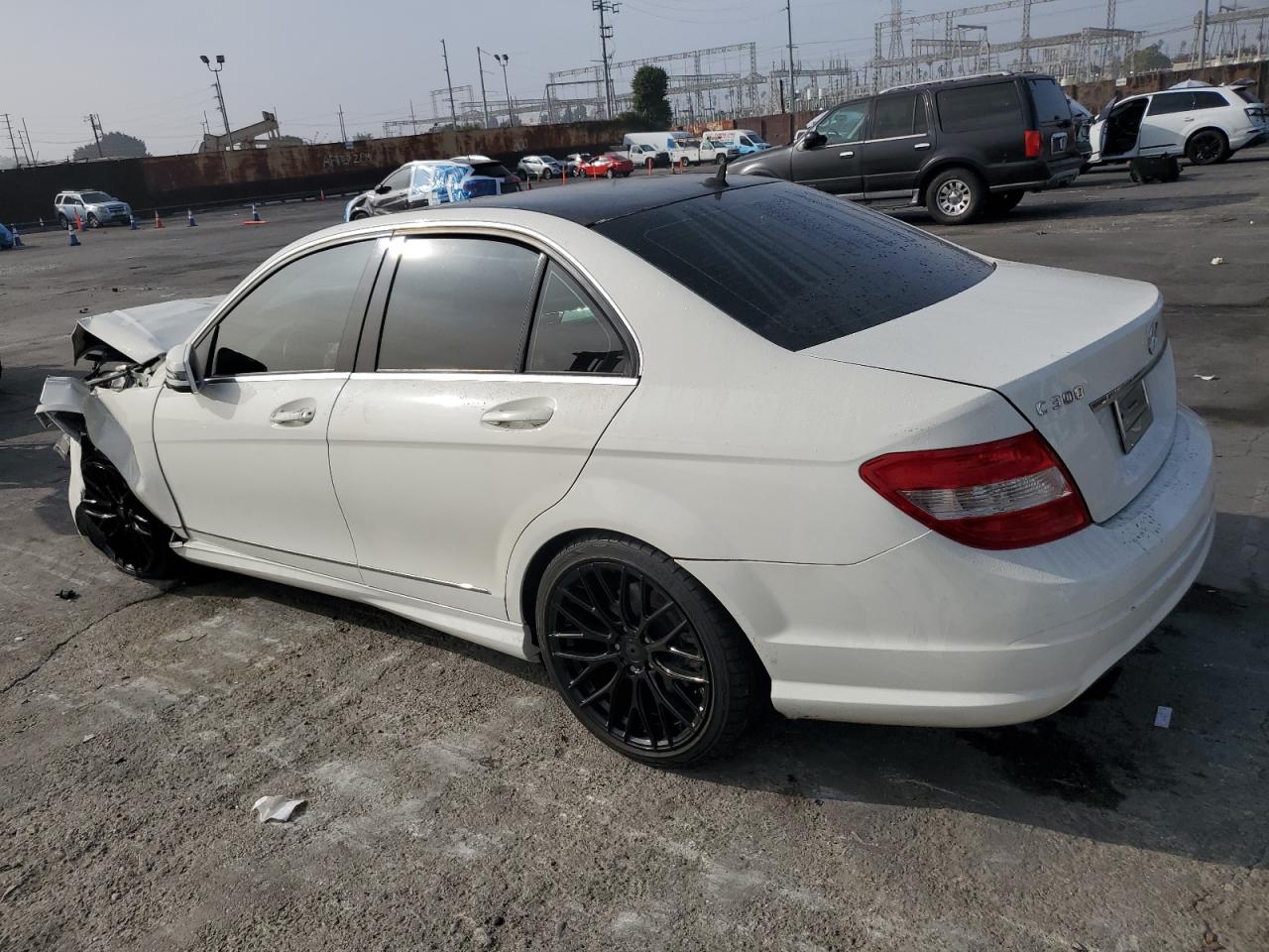 2010 MERCEDES-BENZ C 300 photo 2