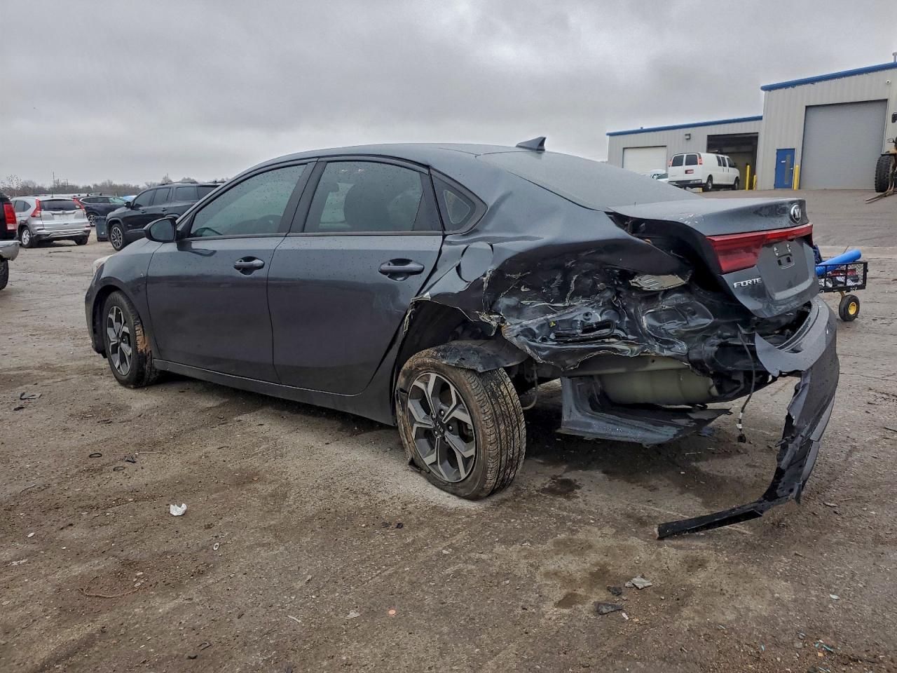 2019 KIA FORTE FE photo 3
