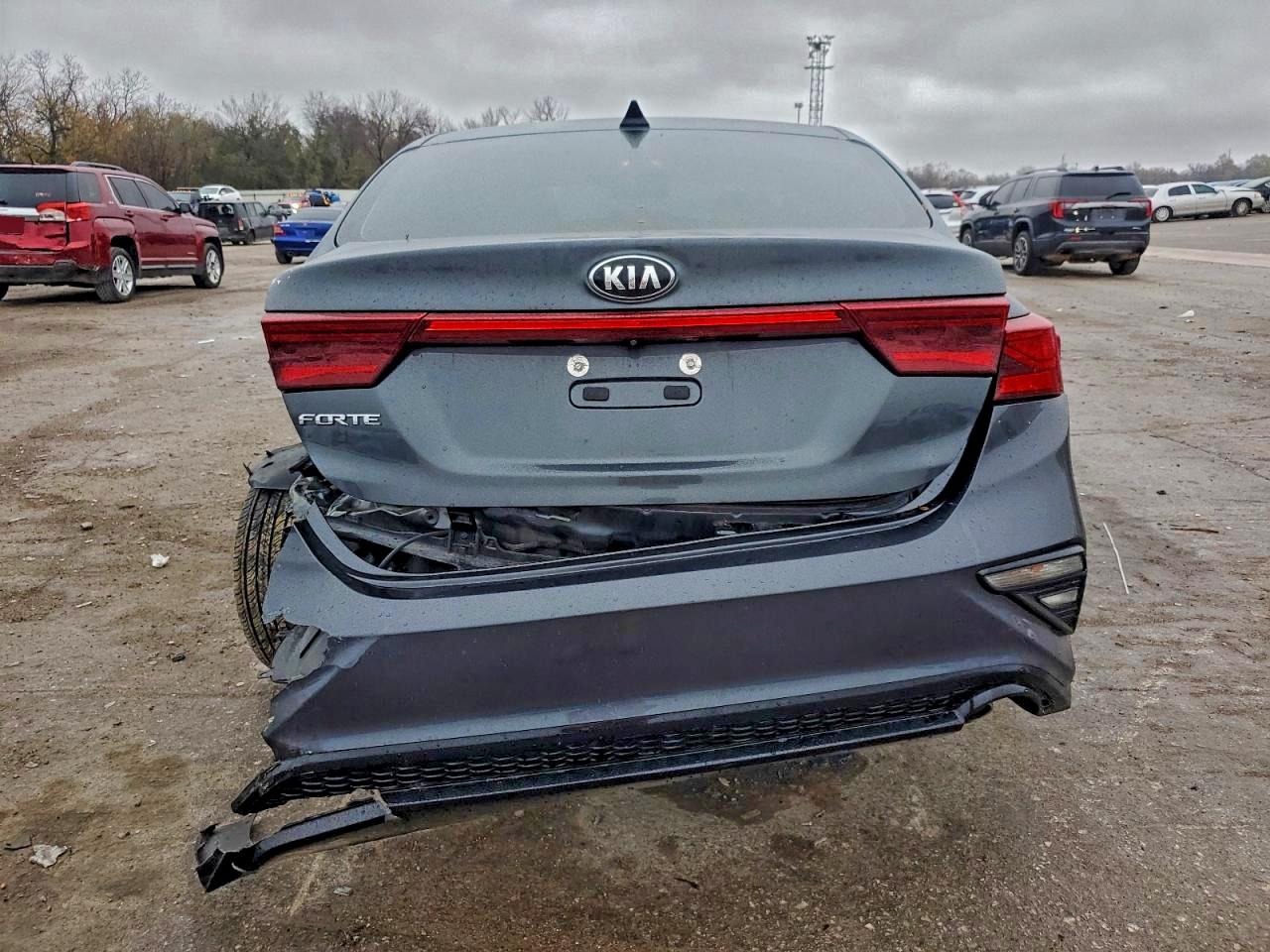 2019 KIA FORTE FE photo 11